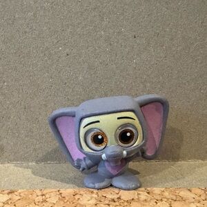 Disney doorables series 9 finnick